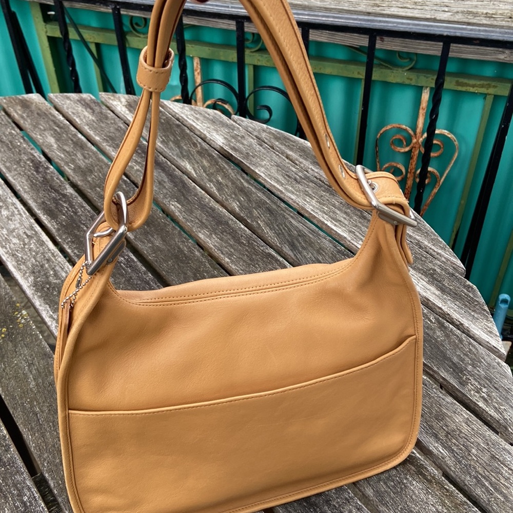 Coach Tan Leather Shoulder Bag - Picture 5 of 9